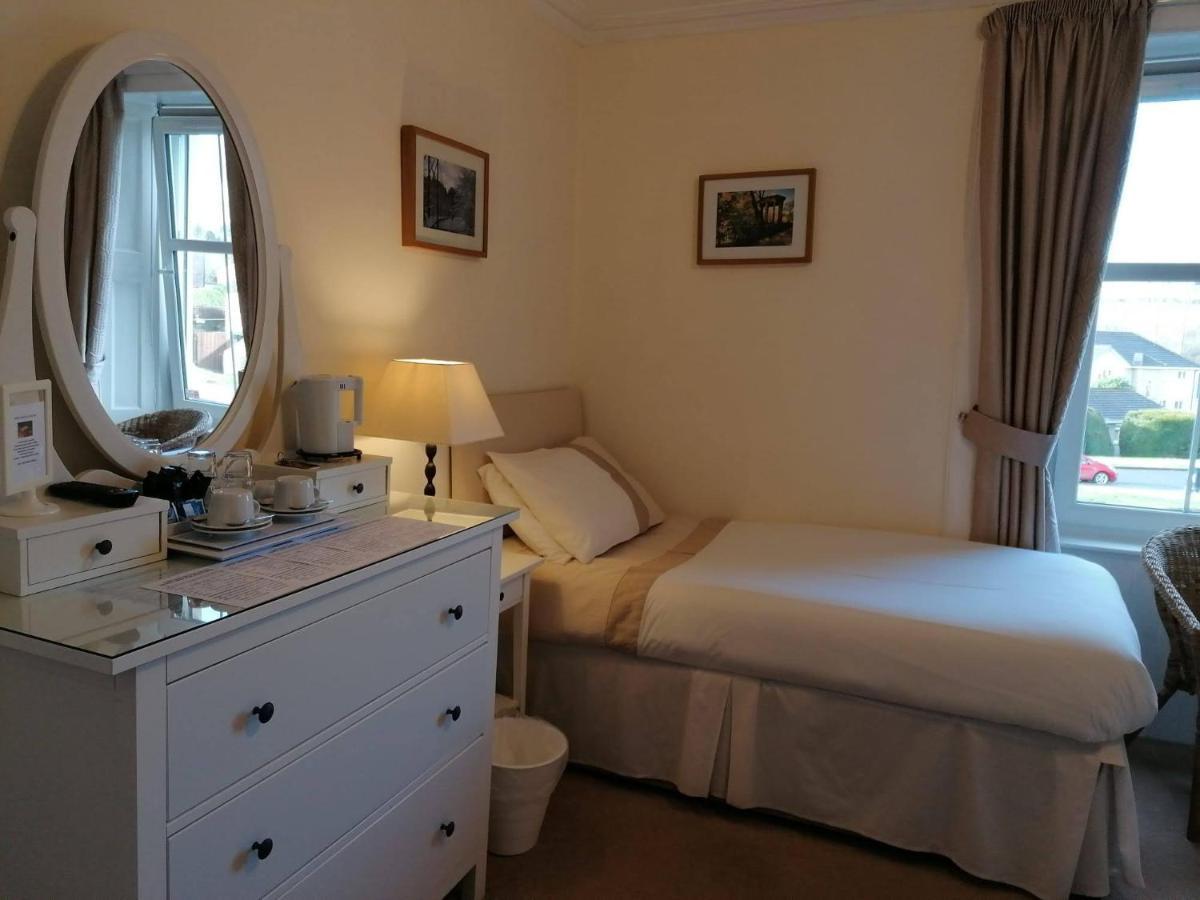 Broomfield House Bed And Breakfast Earlston Exteriör bild