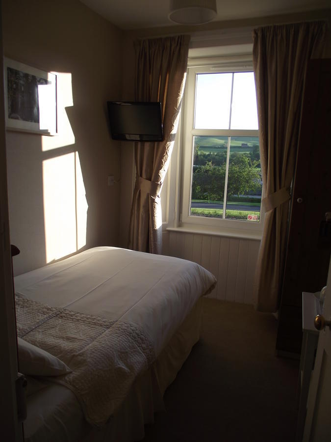 Broomfield House Bed And Breakfast Earlston Rum bild