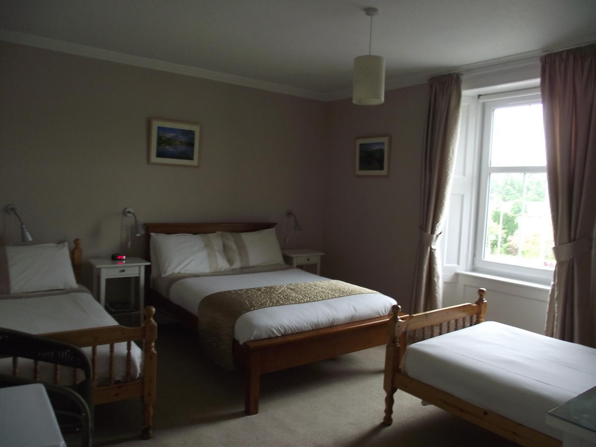 Broomfield House Bed And Breakfast Earlston Rum bild