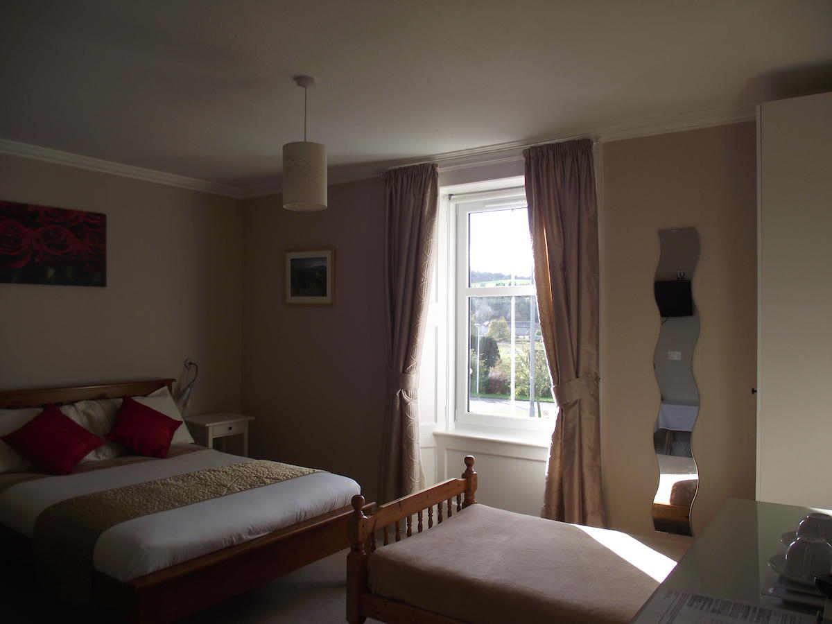 Broomfield House Bed And Breakfast Earlston Exteriör bild